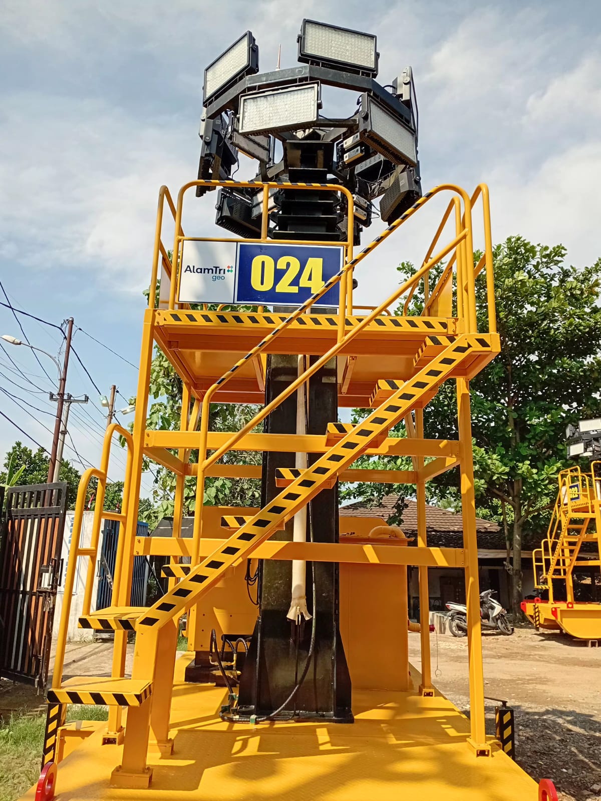 TL02